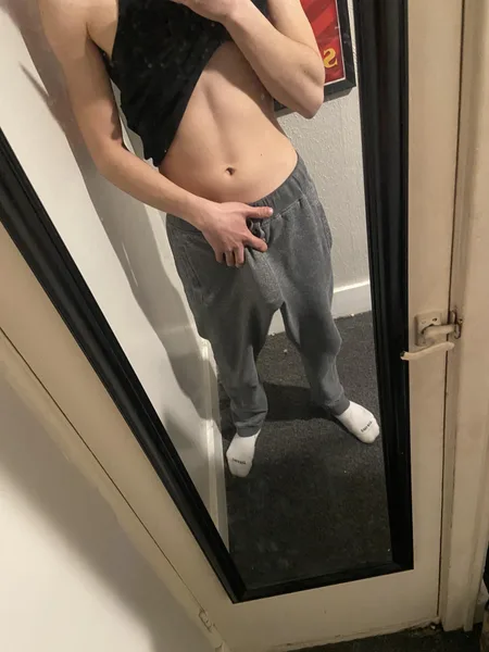 23 straight my favorite sweatpants🤭