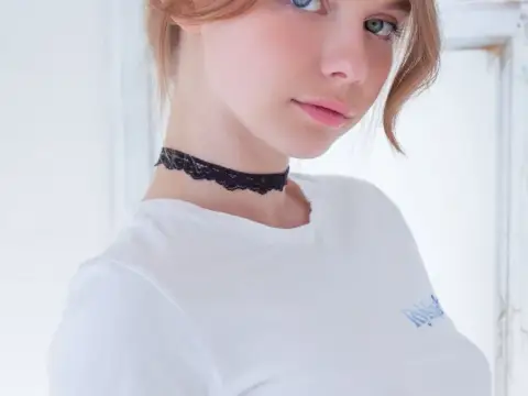 Teinit (18+)